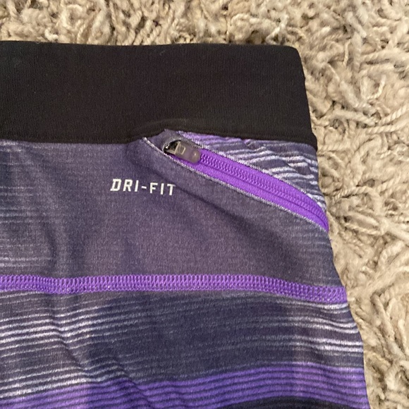 Nike Dri-Fit leggings - Picture 4 of 4